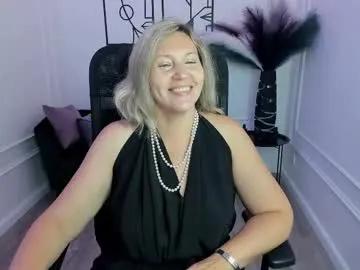 ninastarle on Chaturbate 