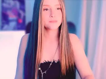 princess_peaach — HELLOTopless  @Goal 84 Dance  Spanks 99tPVT Open  #lovense #young #latina #mistress  #pvt #new #sensual #young [777 tokens remaining]