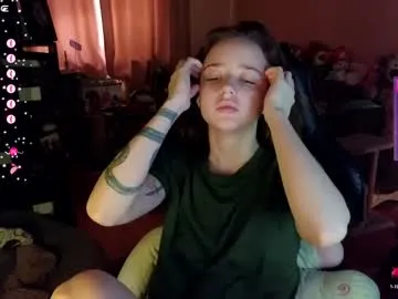 queen_kitty1818 on Chaturbate 