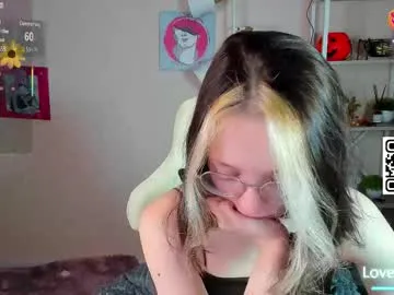 rockett_bunny — sweet ahegao [31 tokens left] #ahegao #daddysgirl #cameltoe #skinny #bigboobs