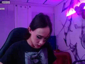 sabriina_fox999 — GOAL: Cum Show [661 tokens remaining] Welcome To My Room Lovense Tip Goals