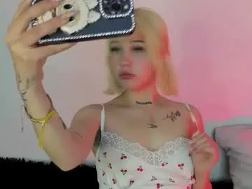 samantha_browwnn — GOAL: flash boobs slowly  [47 tokens remaining] How good you are here! Let's play, leave tip to smile , don't forget to follow me #smalltits  #18  #blonde  #young  #shy