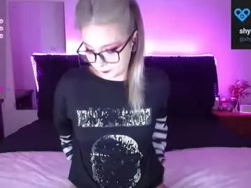 shysweetrish on Chaturbate 