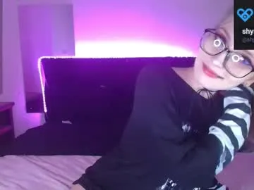 shysweetrish on Chaturbate 