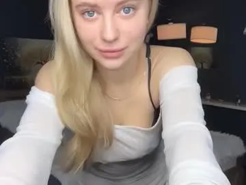 skyeveil — Welcome it's Skye - Goal: show my under boobs  [105 tokens left] #lovense #new #teen #blonde #shy