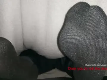 solefetisherking — BARE FEET [400 tokens left] #feet #findom #anal #nylons #cuckold #submissive #anal