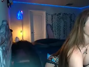 stacysmomm — Horny AF MILF  lets get me naked and my tits milking <3 [999 tokens left] #housewife  #milf #squirt  #PAWG #lactation #squirt