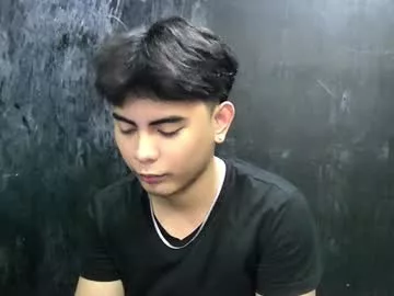 thehugecomeback on Chaturbate 