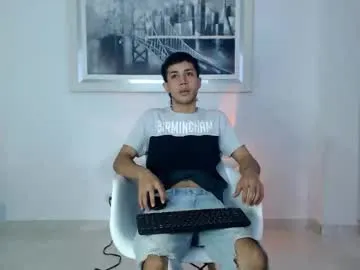 valen_and_paul_ — GOAL: show naked [60 tokens remaining] Welcome to my room! #feet #slim #big cock #sexy #new