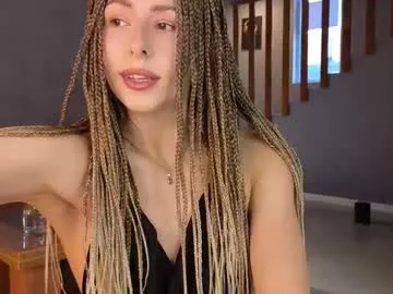 yononeey on Chaturbate 