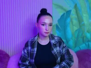amanda_choi on Flirt4Free 