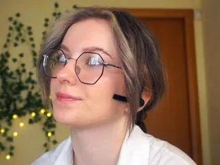 benedetta_mazza on Flirt4Free 