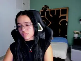 billie_jhonson — Freechat on Flirt4Free