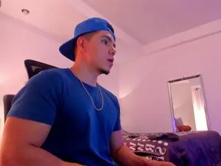 chirs_morgan — Freechat on Flirt4Free