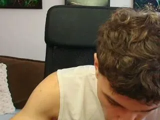 danny_cuomo — Freechat on Flirt4Free