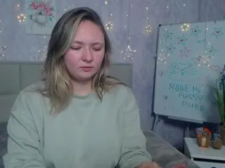 sally_verda — Freechat on Flirt4Free