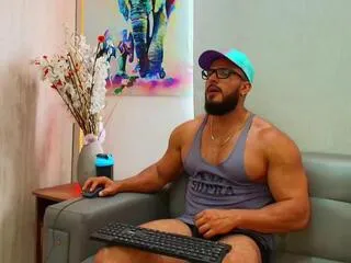 titan_max on Flirt4Free 