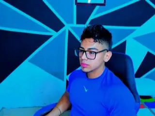 vinny_oliver on Flirt4Free 