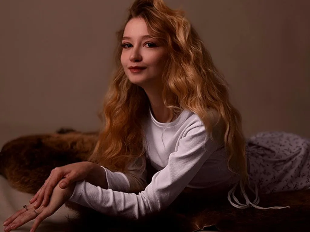 MayLilly — Roreplay,  I love hot games, pony play, it really turns me on! I love to see you c2c 