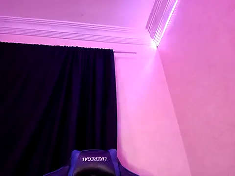 ---sophia--- on StripChat 