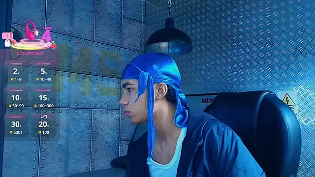 AlanCutee on StripChat 