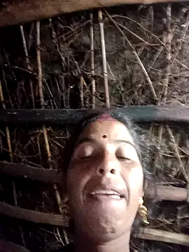 ALLESA_QRAN on StripChat 