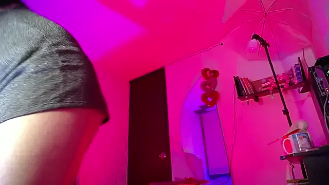 altair_w on StripChat 