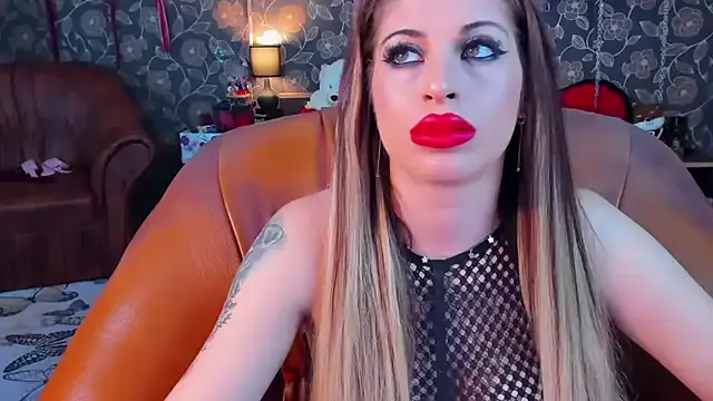 ammyloca123 on StripChat 