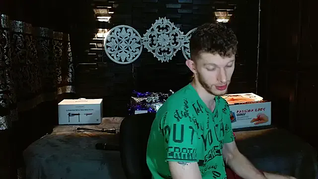 andrewxbi — Show Cum + Good Orgasm