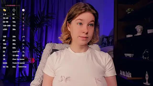 AriaraNoir on StripChat 