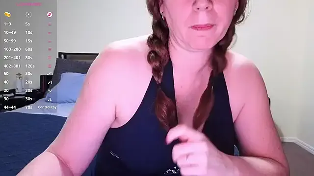 AussieKittyPurr on StripChat 