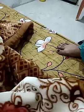 Bhabhi_desi12 on StripChat 