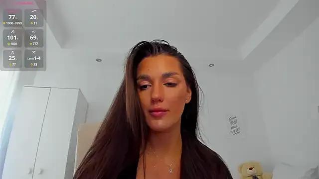 Bubbledoll7 on StripChat 