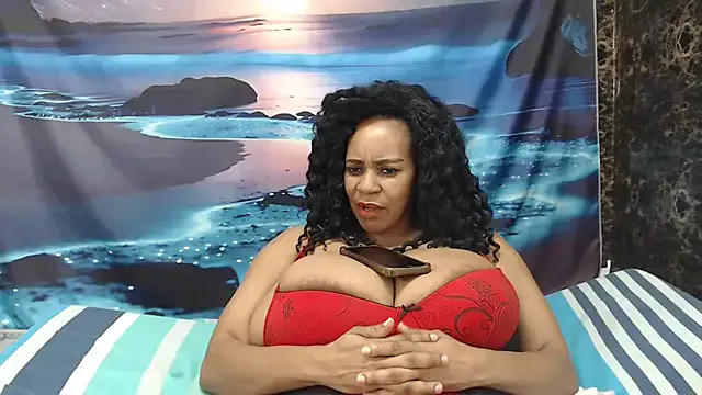 BustyyFaye on StripChat