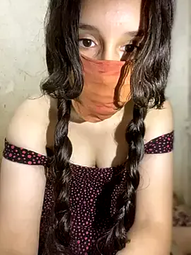 Chahrazad66 on StripChat 