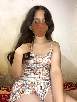 Chahrazad66 on StripChat 