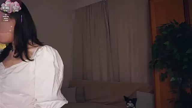EleneBrach on StripChat 