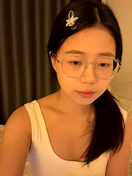 Ella-A9 on StripChat 