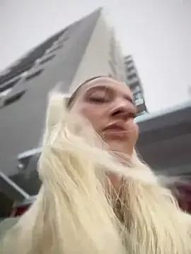 Ella_Charm on StripChat 