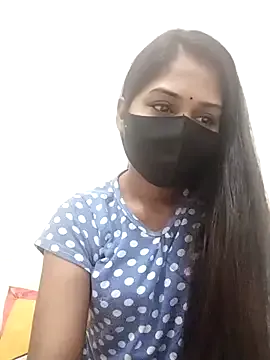 Green_LaDY66 on StripChat 