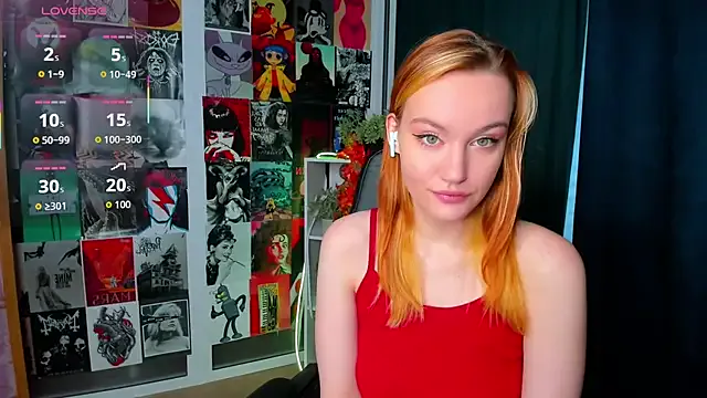 Ida_FaneStain — Slap attack on that peach!