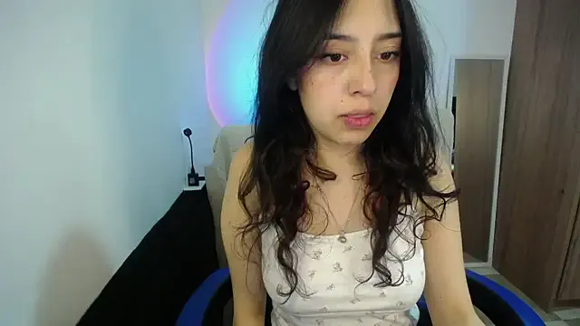 immisssilver on StripChat 