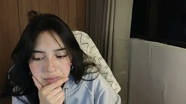 immisssilver on StripChat 