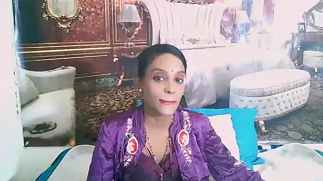 IndianLoveBug on StripChat 