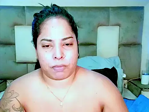 indiantopaz694u on StripChat 