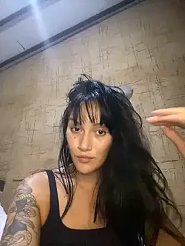 jepetitoiseau on StripChat 