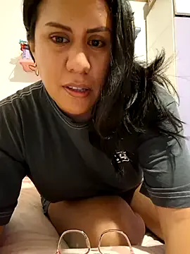 KasiaVenus_ — Shake ass + asshole