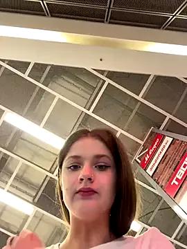 KittyQueeny on StripChat 
