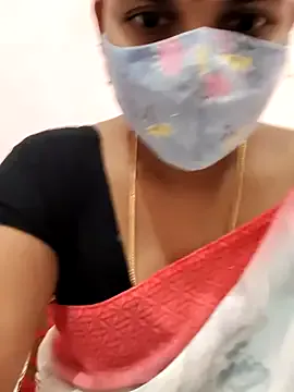 Lalitha-1995 on StripChat 