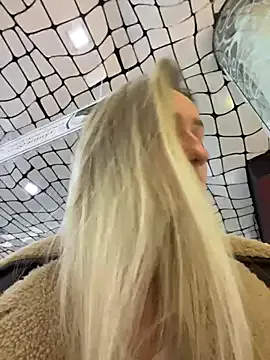 Lia__Love — Make my little panties extra wet 